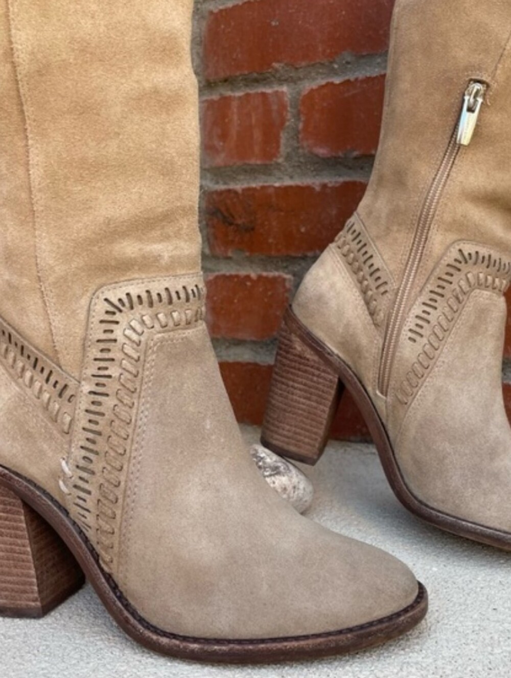 Vince Camuto Taupe Over-the-Knee Block Heel Madolee Boots Sz 8.5 - Picture 5 of 12